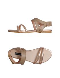 CUPLÉ - Sandals