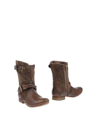 ZOOM MANAS - Ankle boots