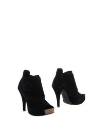 PEDRO GARCÍA - Ankle boots