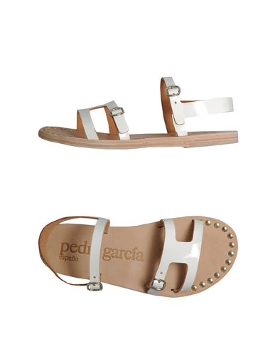 ZOOM PEDRO GARCÍA - Sandals