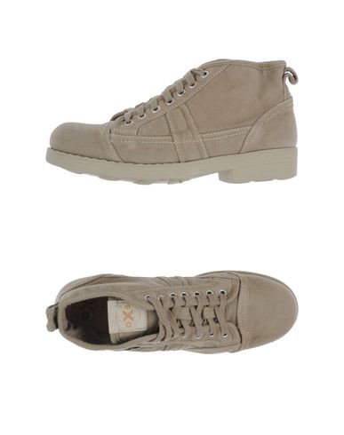ZOOM O.X.S. - Lace-up shoes