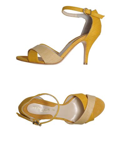 ZOOM ANURA - Sandals