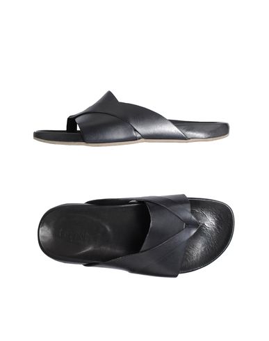 ZOOM TARGET - Flip flops & clog sandals