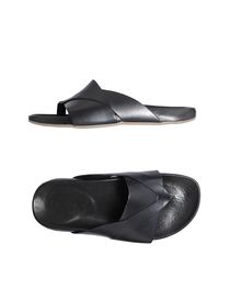 TARGET - Flip flops & clog sandals