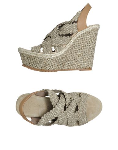 ZOOM JEAN-MICHEL CAZABAT - Wedge
