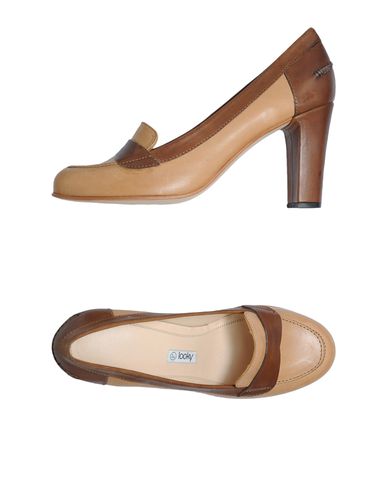 ZOOM LOOKY - Moccasins