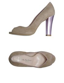 LES TROIS GARÇONS - Closed-toe slip-ons