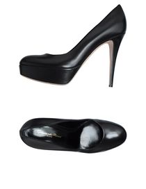 GIANVITO ROSSI - Closed-toe slip-ons