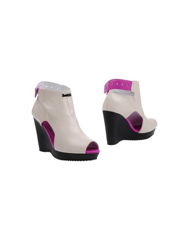 ZOOM ADIDAS SLVR - Ankle boots