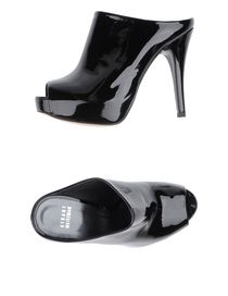 STUART WEITZMAN - Sandals