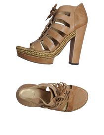 STUART WEITZMAN - Sandals
