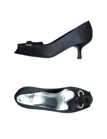 STUART WEITZMAN - Closed-toe slip-ons