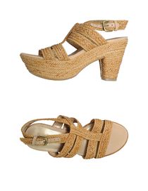 STUART WEITZMAN - Sandals