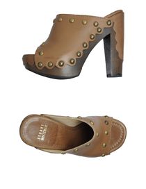 STUART WEITZMAN - Sandals
