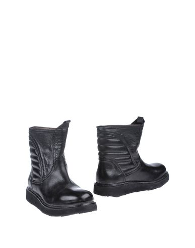 ZOOM MOMA - Ankle boots