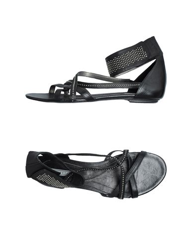 ZOOM VIC MATIE' - Sandals