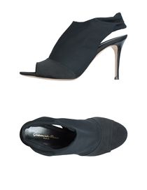 GIANVITO ROSSI - Sandals