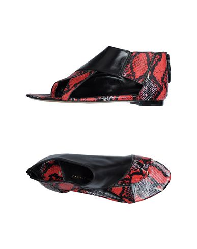 ZOOM DANIELE MICHETTI - Thong sandal