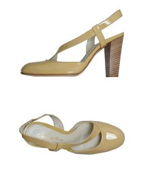 GIANVITO ROSSI - Closed-toe slip-ons