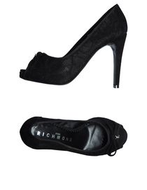 RICHMOND - Closed-toe slip-ons