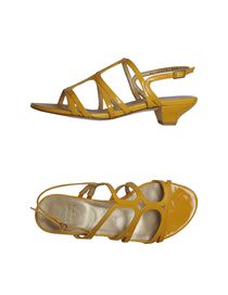 STUART WEITZMAN - Sandals
