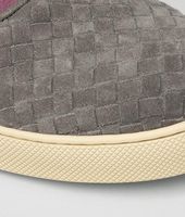 Bottega Veneta® Sneaker aus Veloursleder Intrecciato Shadow Corot Bottega Veneta® Sneaker aus Veloursleder Intrecciato Shadow Corot