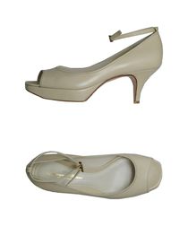 GIANVITO ROSSI - Closed-toe slip-ons