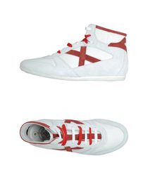 MUNICH - High-tops