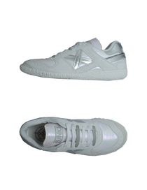 MUNICH - Sneakers