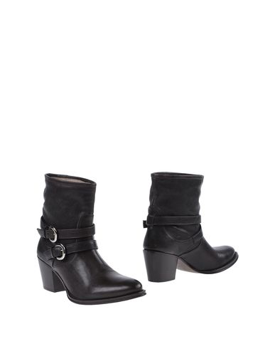 ZOOM LENA MILOS - Ankle boots