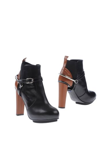 ZOOM ALBERTO GUARDIANI - Ankle boots