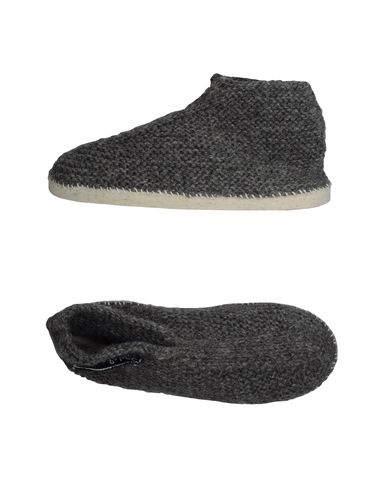ZOOM BERGFABEL - Slippers