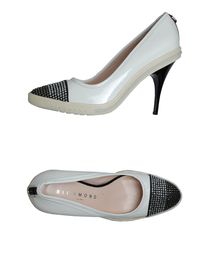 RICHMOND - Platform pumps
