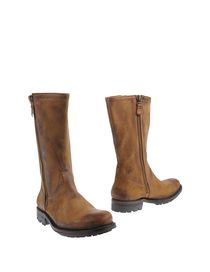 N.D.C. MADE BY HAND - Boots