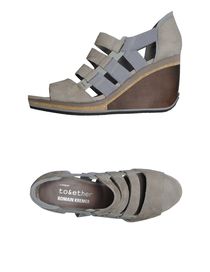 CAMPER - Wedge