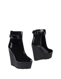 CHEAP MONDAY - Ankle boots