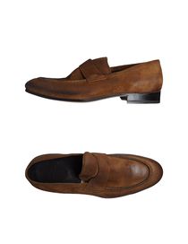 N.D.C. MADE BY HAND - Moccasins