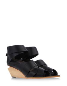 Sandals - SKIN BY FINSK