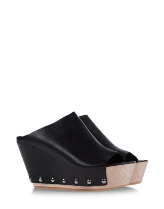 Mules & Clogs - VIC MATIE'