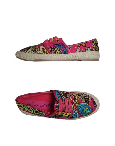 ZOOM NIÑAS AL SALON - Espadrilles