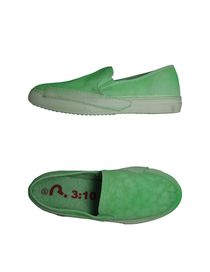 3:10 - Low-tops