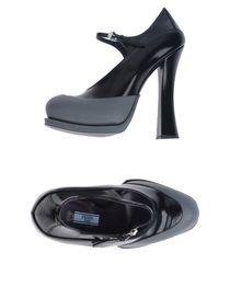PRADA - Closed-toe slip-ons