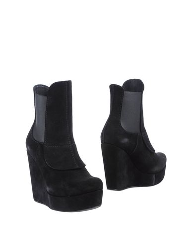 ZOOM PEDRO GARCÍA - Ankle boots
