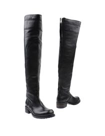 JFK - Boots