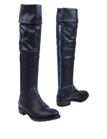 JFK - Boots