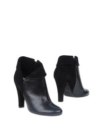 DOVE NUOTANO GLI SQUALI - Ankle boots