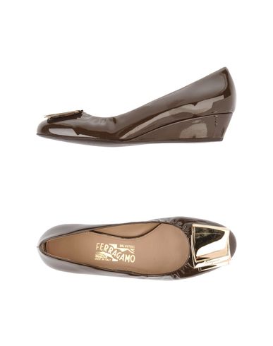 ZOOM SALVATORE FERRAGAMO - Pump