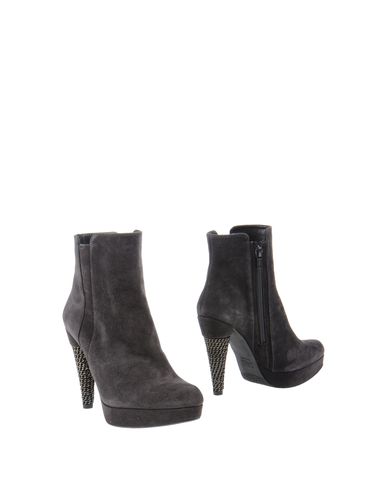 ZOOM STUART WEITZMAN - Ankle boots