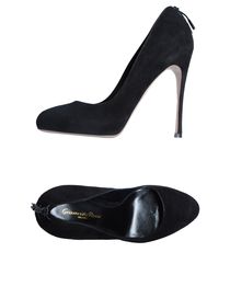 GIANVITO ROSSI - Closed-toe slip-ons