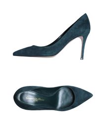 GIANVITO ROSSI - Closed-toe slip-ons